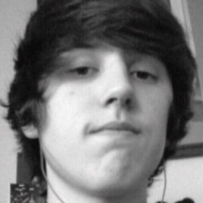 Profile Picture of Ryaaaaan__:) (@RymanScott) on Twitter