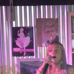 Profile Picture of Ivy Jo (@iv4real) on Twitter