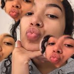 Profile Picture of sari (@aprilroots) on Instagram