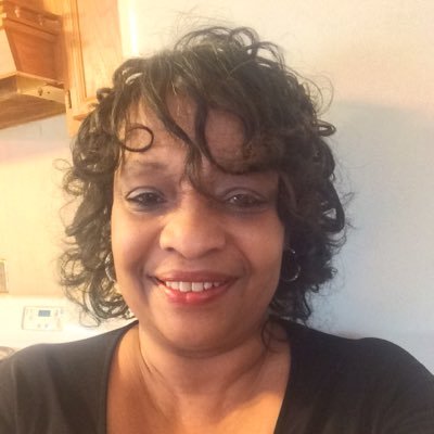 Profile Picture of Deborah Few (@JustaFew411) on Twitter