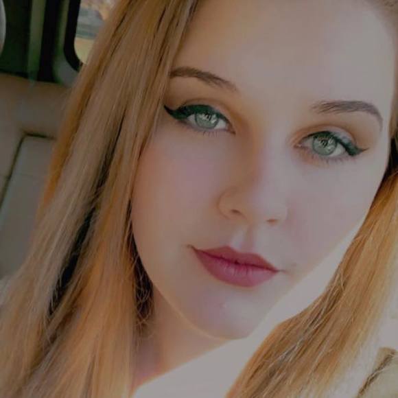 Profile Picture of Sarabeth Prindiville (@ksarabeth) on Poshmark