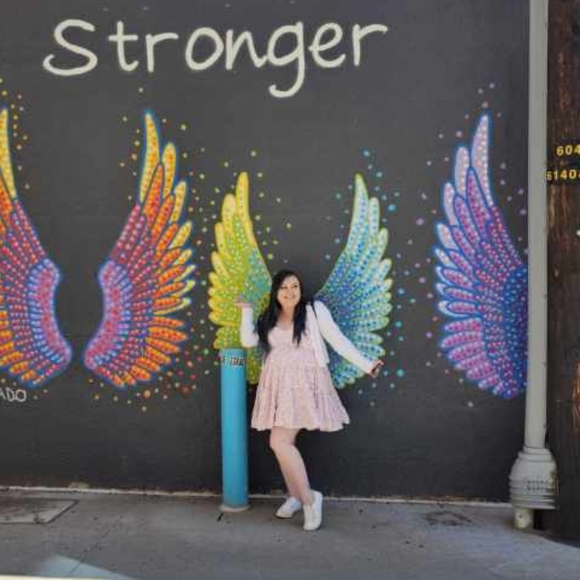 Profile Picture of Caitlin Alberts (@c8lin678) on Poshmark