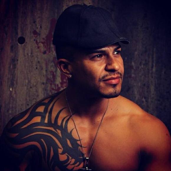 Profile Picture of Julio Escobar (@julioescobar88) on Poshmark