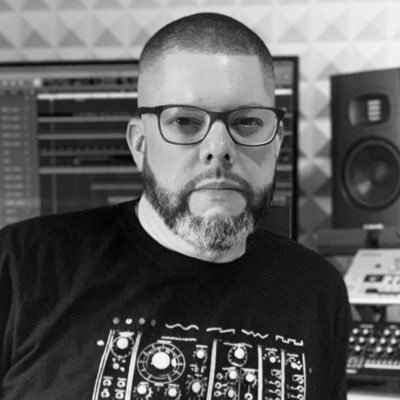 Profile Picture of Frankie Vega (@DJFrankieVega) on Twitter