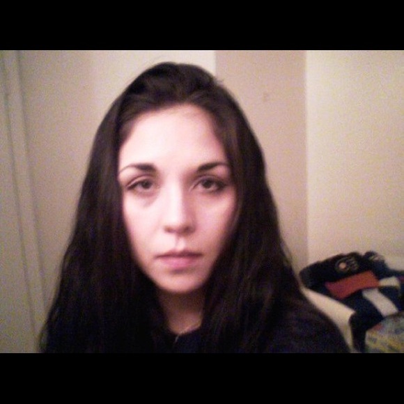 Profile Picture of Bianca Migneault (@biancam56) on Poshmark