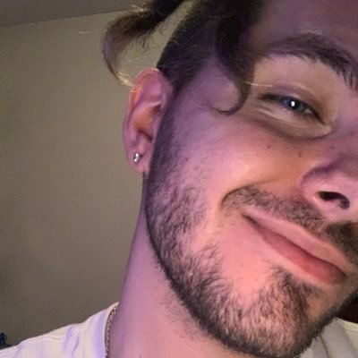 Profile Picture of Julian Mansour (@Jjjjules23) on Twitter
