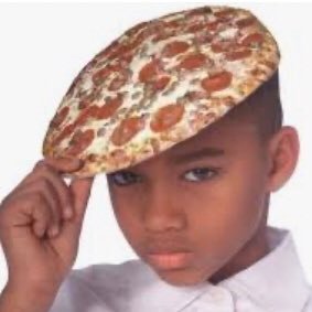 Profile Picture of Proffesional Pizza Critic (@IanOConnell11) on Twitter