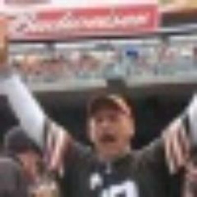 Profile Picture of Tom Stroup (@BELIEVELAND1) on Twitter