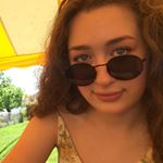 Profile Picture of eva ryan 🌼 (@evadanryan) on Instagram