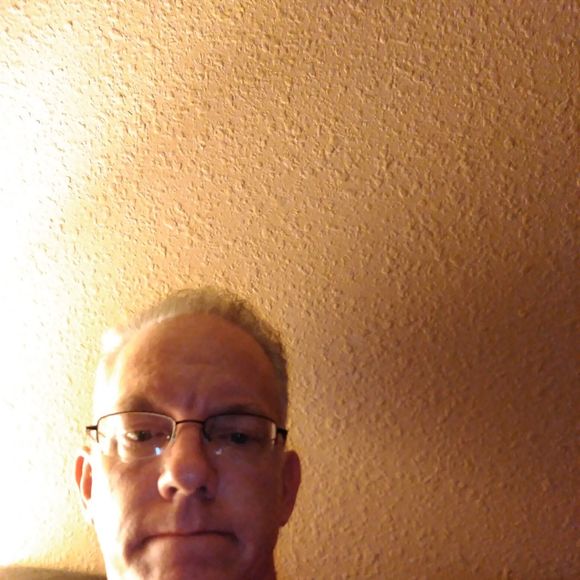 Profile Picture of Michael Huffman (@michaelhuffm536) on Poshmark