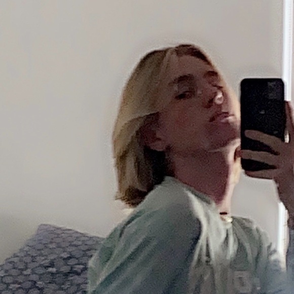 Michael Mac - Poshmark Profile Picture of Michael Mac (@mikeymac407) on Poshmark