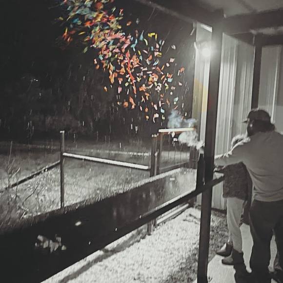 Profile Picture of Taylor Hale (@taylorhale1723) on Poshmark