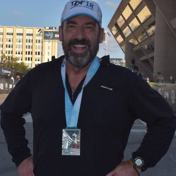 Profile Picture of Tom Barron (@tombarron) on Poshmark