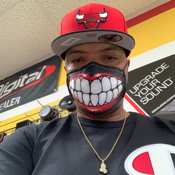 Profile Picture of Thomas Bethea (@thomas_bethea) on Poshmark