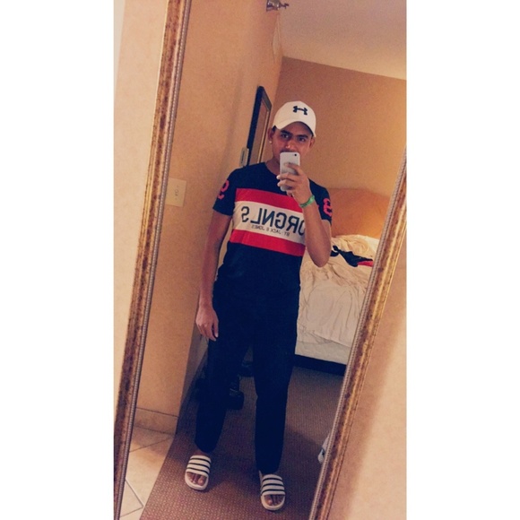 Profile Picture of Aditya Desai (@adityadesai815) on Poshmark