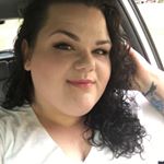 Profile Picture of Holly Draper (@simplysmiles05) on Instagram