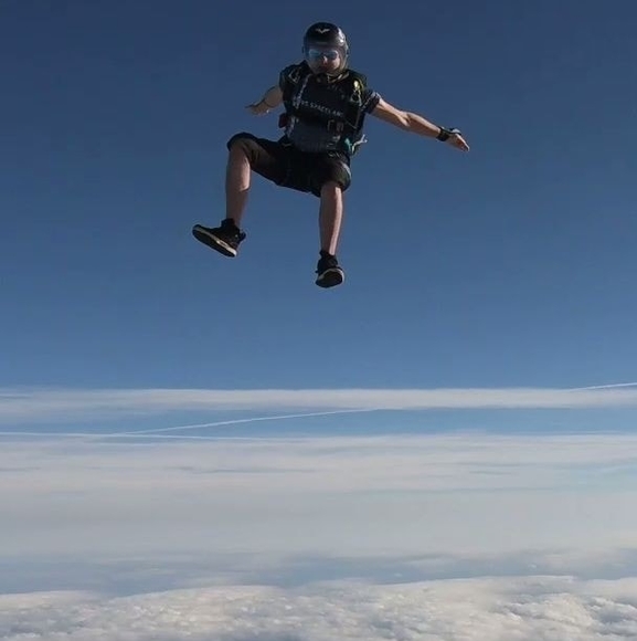 Profile Picture of Andy Zerges (@andyzerges) on Poshmark