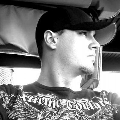 Profile Picture of Aaron Lockhart (@Narcassistic1) on Twitter