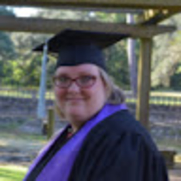 Profile Picture of Janet Reynolds (@gcugirl2019) on Poshmark