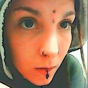 Profile Picture of Rebe (@rebekomplot) on Myspace