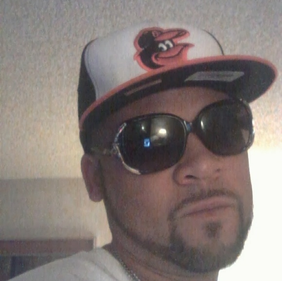 Profile Picture of Jeremy Tongue (@cablasi) on Poshmark