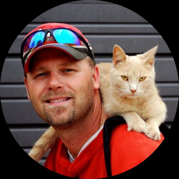 Profile Picture of Robert Goulet (@dancinfreakshow) on Poshmark