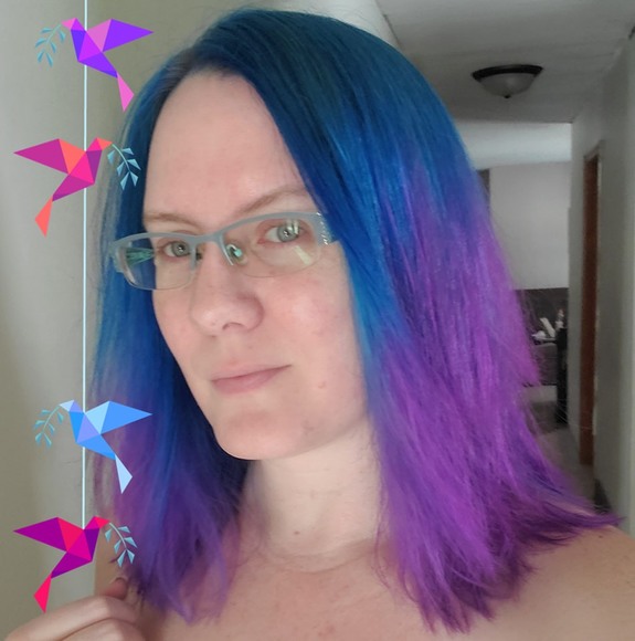 Profile Picture of Anne Carothers (@annecarothers) on Poshmark