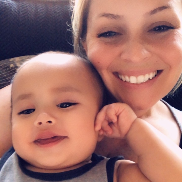 Profile Picture of Sasha Samonek (@sashas332) on Poshmark