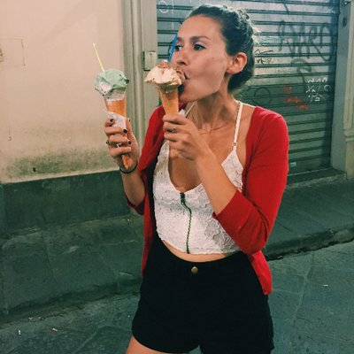 Profile Picture of Isabel (@IsabelGallant) on Twitter