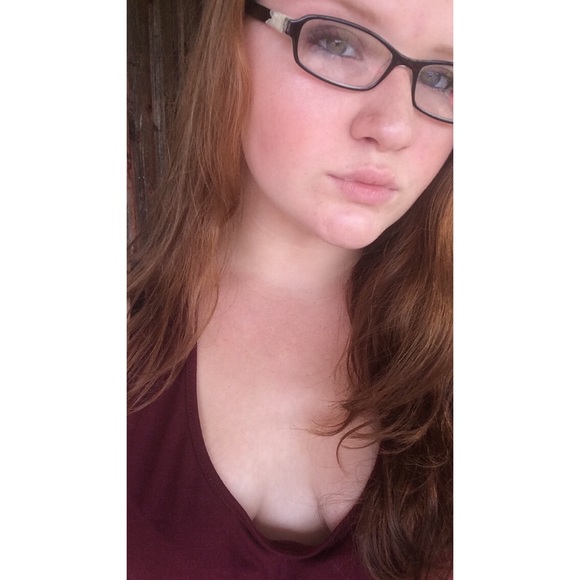 Profile Picture of Mackenzie Craven (@cravenmackenzie) on Poshmark
