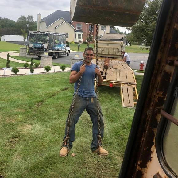 Profile Picture of Justin Bertelle (@jb41787) on Poshmark