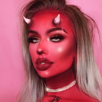 Profile Picture of Morgan Shay Roberts (@WhiteGirlSFX) on Twitter