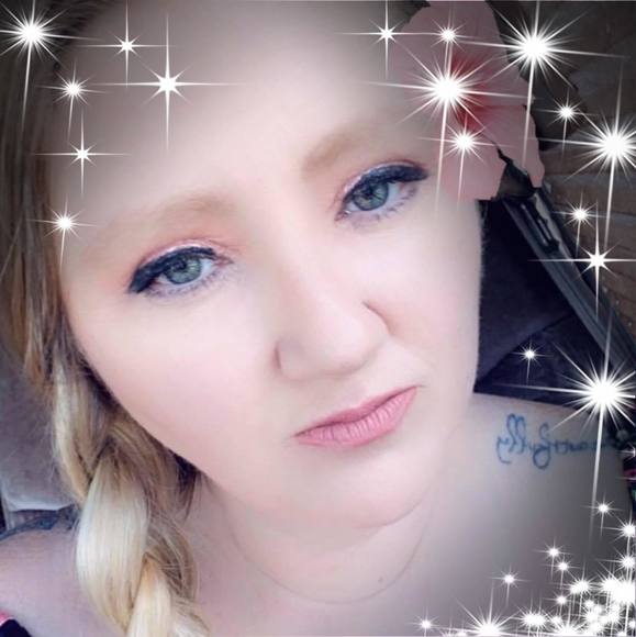 Profile Picture of Jaymee Stephens (@jaymeestephens) on Poshmark