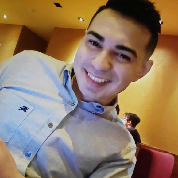 Profile Picture of Rene Alvarez (@rene_elprincipe) on Poshmark