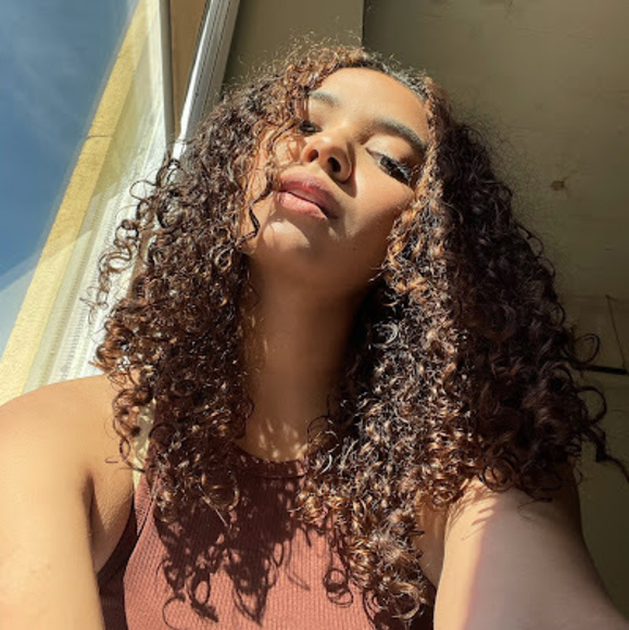 Profile Picture of Jasmine Nickolson (@jasminenickolso) on Poshmark