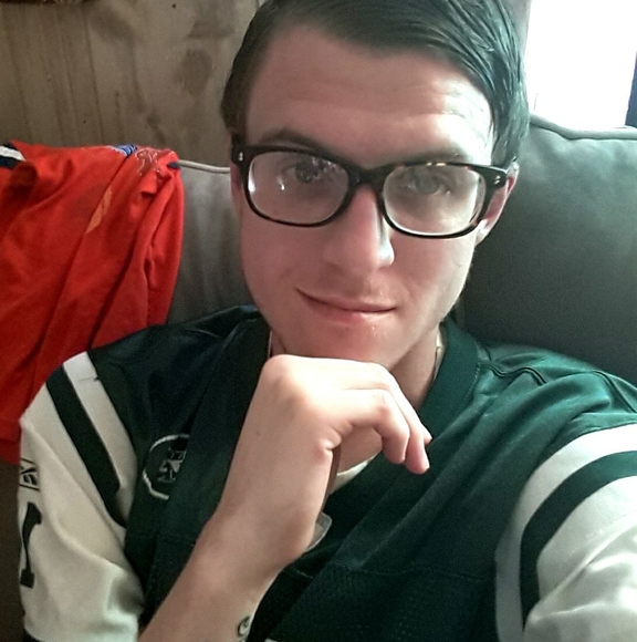 Profile Picture of Brendan Crandall (@brendanjc585) on Poshmark