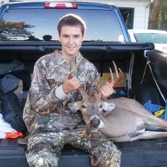 Profile Picture of Chase Boyer (@chaseboyer) on Poshmark