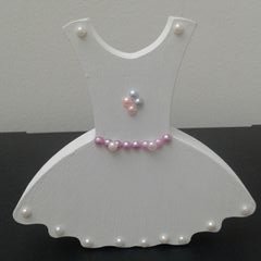 Profile Picture of Silver Pine Treasure (@Donna89746232) on Twitter