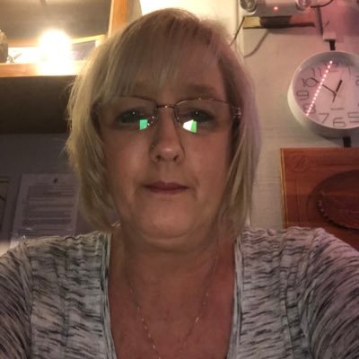 Profile Picture of Sue Erwin (@SueErwin10) on Twitter