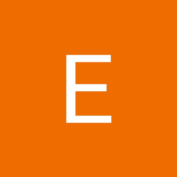 Profile Picture of Evan Connell (@connellep) on Poshmark
