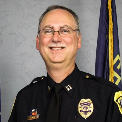 Profile Picture of Bill Bongle (@community_cop) on Twitter