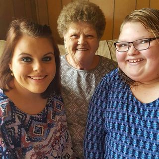 Theresa Wainwright - Facebook Profile Picture of Theresa Wainwright (@theresa.wainwright.77) on Facebook