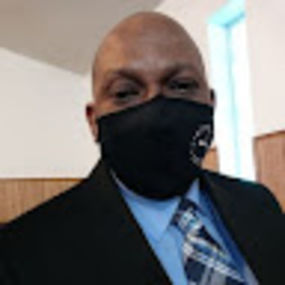 Profile Picture of Ambrose Odeh (@ambroseodeh) on Poshmark