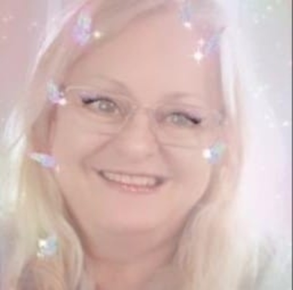 Profile Picture of Marie-claude Couture (@princesse1964) on Poshmark