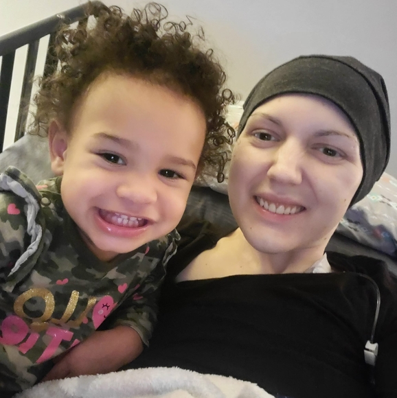 Profile Picture of Megan Beachey (@beachmeg000) on Poshmark