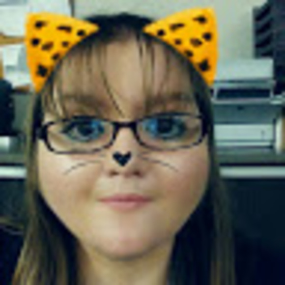 Profile Picture of Rachel Badgerow (@galaxyraptor) on Poshmark