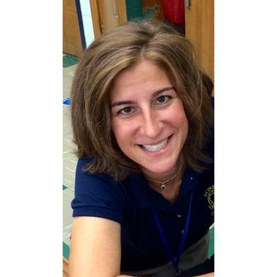Profile Picture of Michele Stone (@mjmkstone) on Twitter