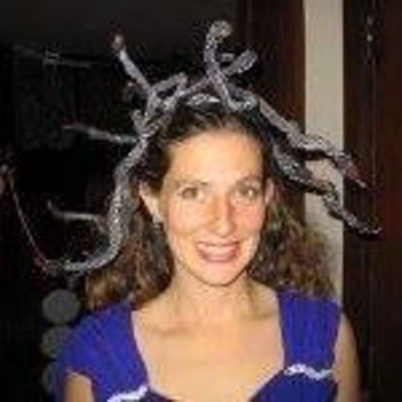 Profile Picture of Lisa Alcala (@lisa_alcala) on Poshmark