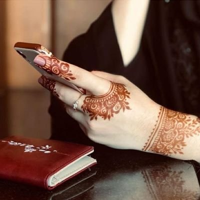 Profile Picture of Zena Ahmed Nasser (@zuhyra) on Twitter