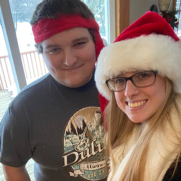 Profile Picture of Alex Roby (@aroby29) on Poshmark